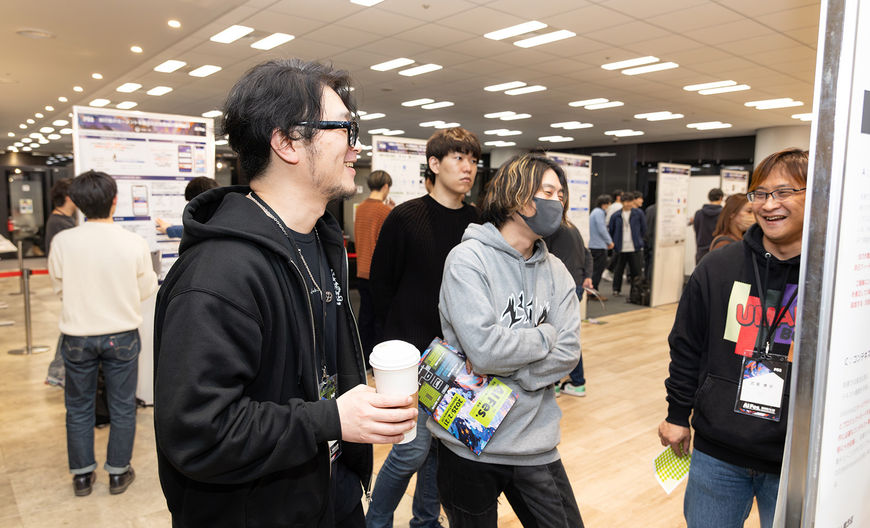 Game Business Division, SGE AI Strategy Division: "Generating Character-like Utterances About Real-World Events"